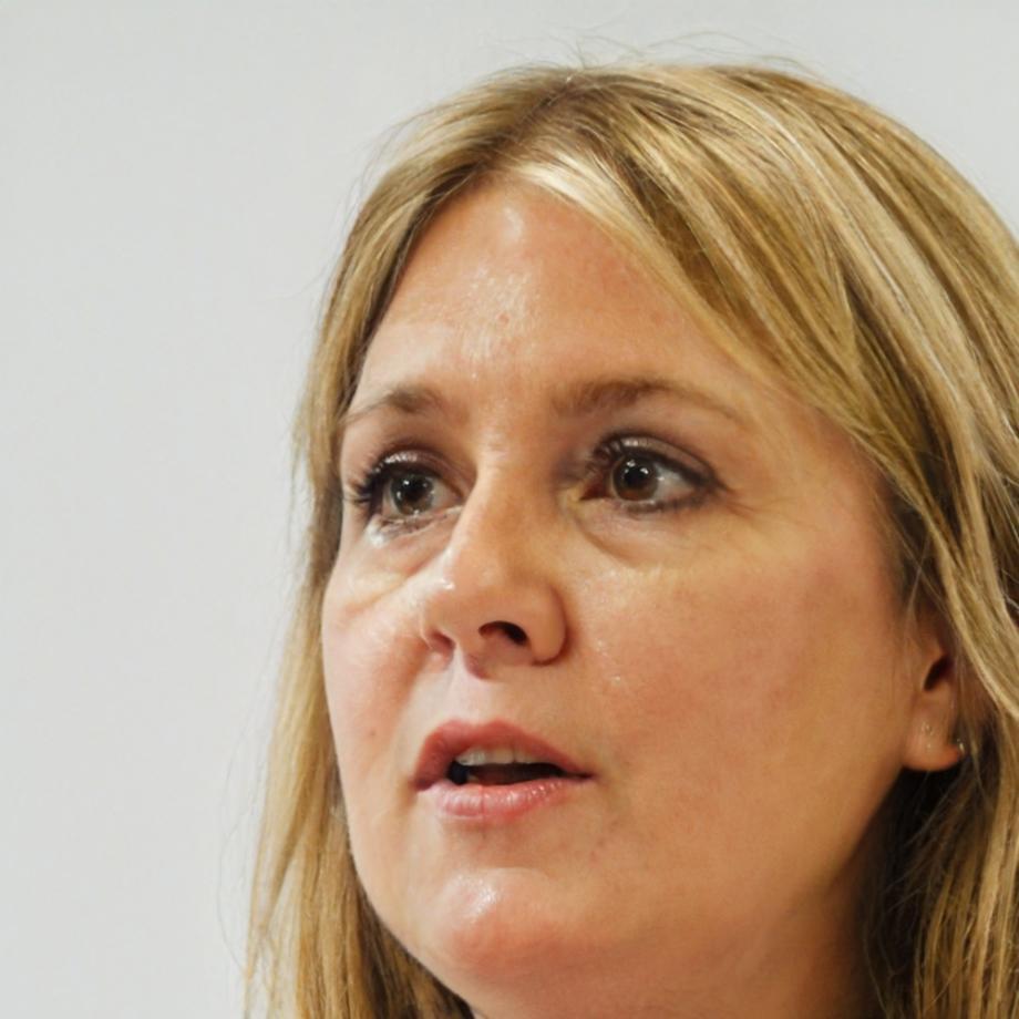 Ritratto professionale di Viola Santangelo, Coordinatrice Didattica di floraeonvixa